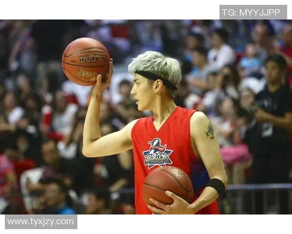 中国明星篮球秀盛典明星云集激情碰撞展现篮球魅力与团队精神 中国明星篮球秀盛典明星云集激情碰撞展现篮球魅力与团队精神